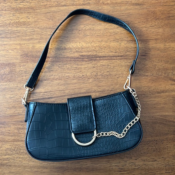 Black crocodile print bag - Picture 1 of 3